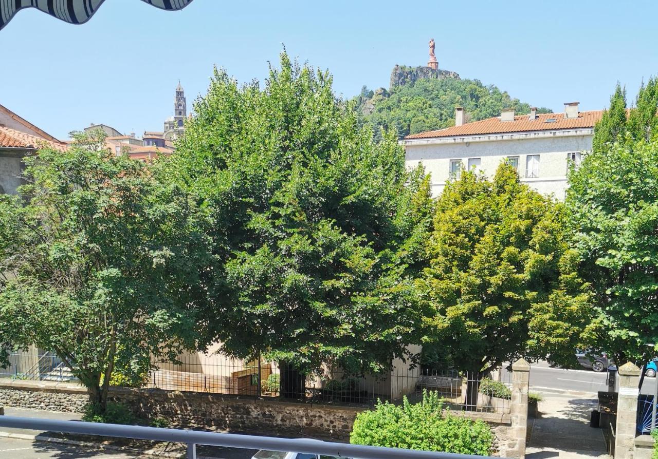 Chambre privée dans appart partagé avec vue sur les monuments Le Puy-en-Velay Exterior foto